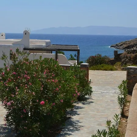 Holiday home Traditional Cycladic House On The Beach In *